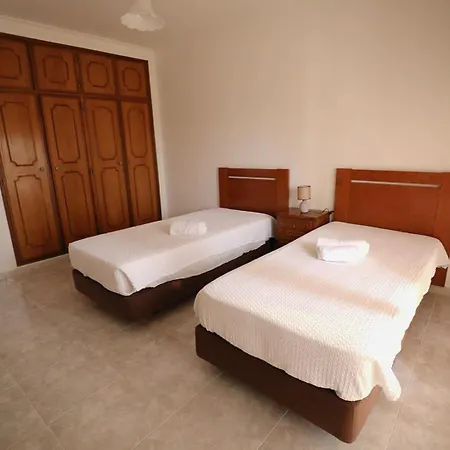 Cantinho Do Mar Αλμπουφέιρα