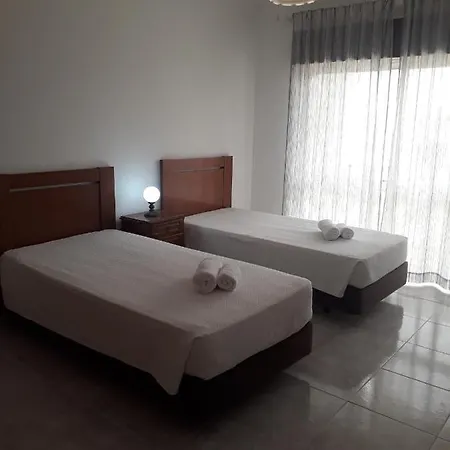 Apart Otel Cantinho Do Mar 4*