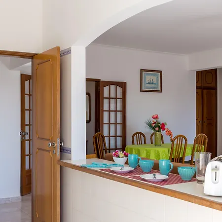 Cantinho Do Mar Apartmanhotel