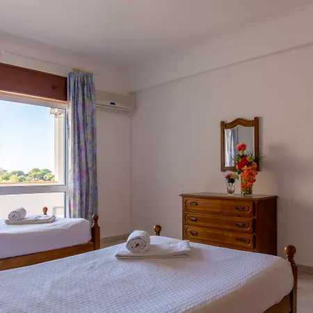 Cantinho Do Mar Apartmanhotel 4*