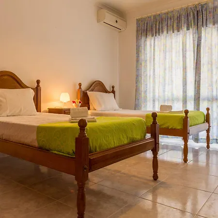 Cantinho Do Mar Apartmanhotel Albufeira