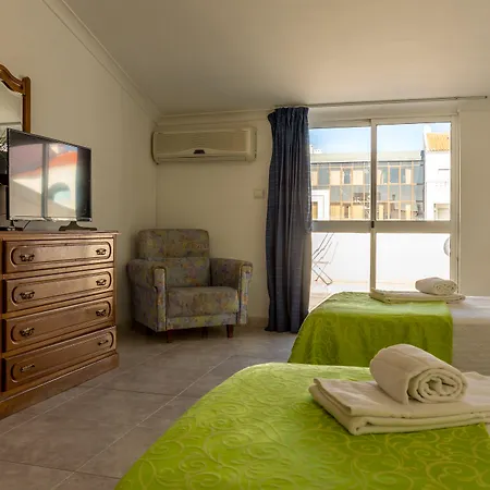 Apart Otel Cantinho Do Mar 4*