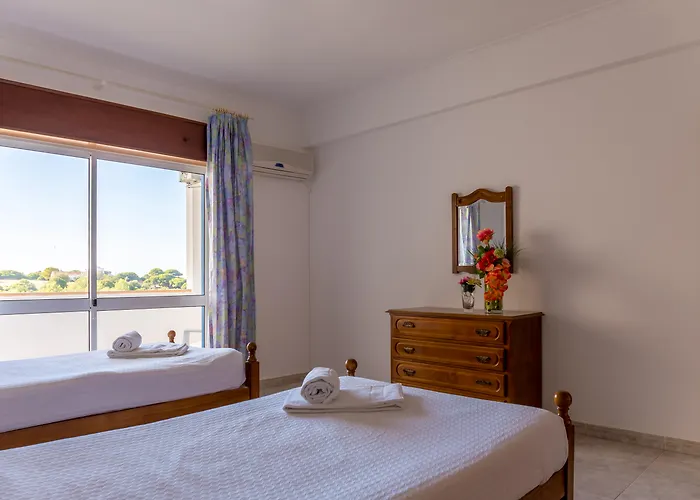 Cantinho Do Mar Aparthotel 4*