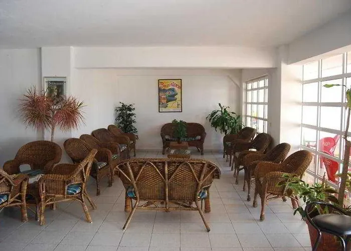 Aparthotel Cantinho Do Mar