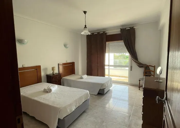 Cantinho Do Mar Aparthotel