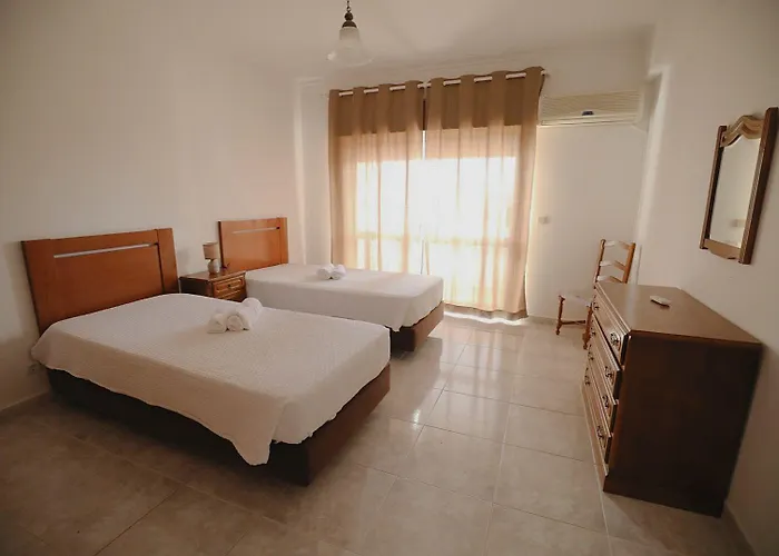 Aparthotel Cantinho Do Mar