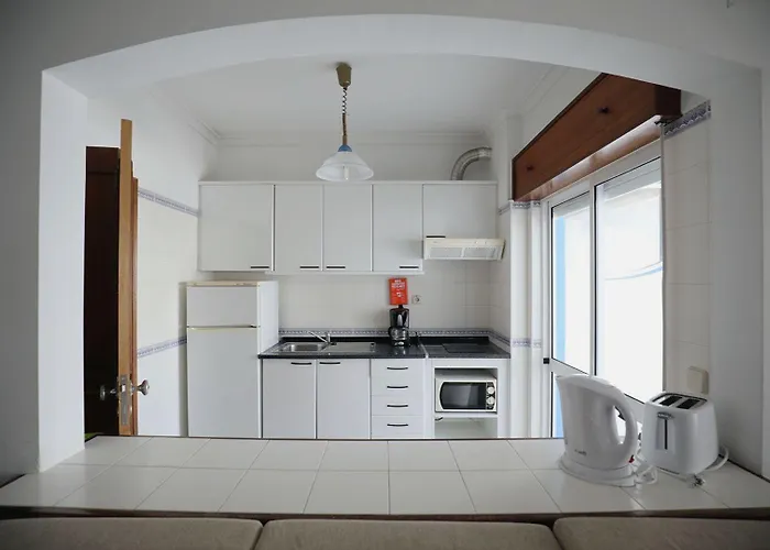 Cantinho Do Mar Aparthotel